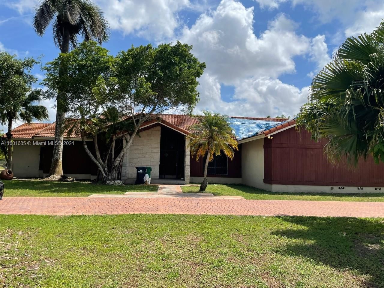 Real estate property located at 16100 252nd St, Miami-Dade County, SILVER PALM CITY/REDLAND, Homestead, FL