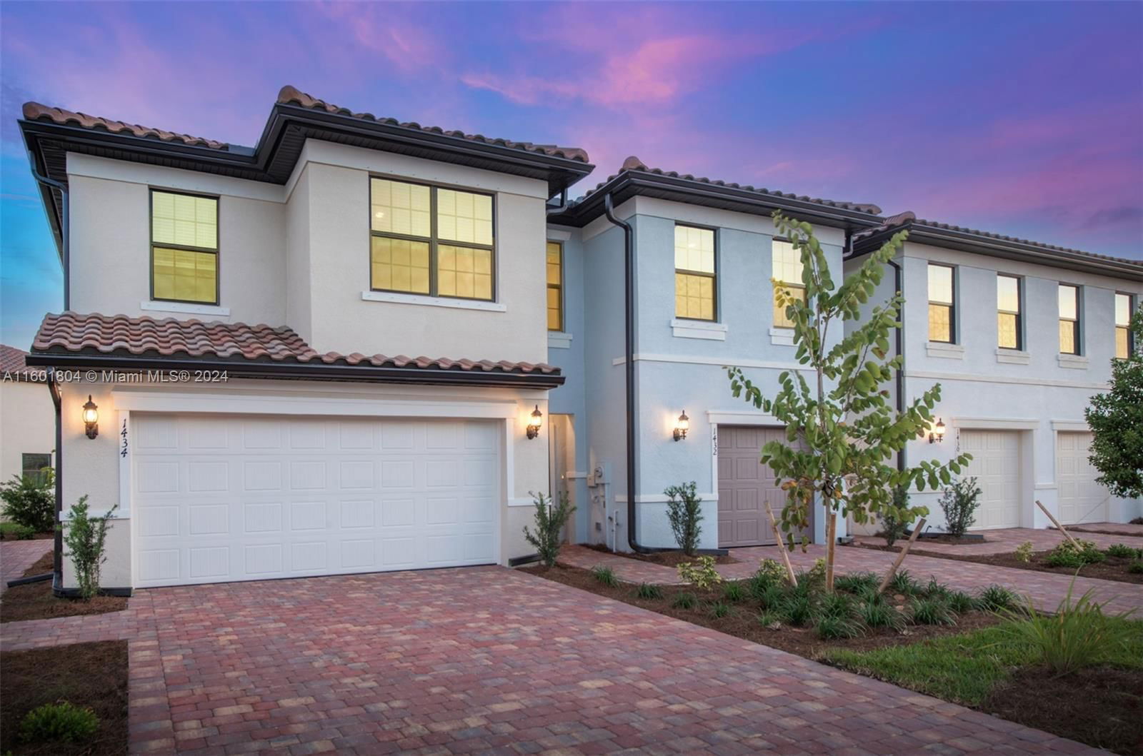 Real estate property located at 1558 Fells Cove, Lee, SAWGRASS AT CORAL LAKES, Cape Coral, FL