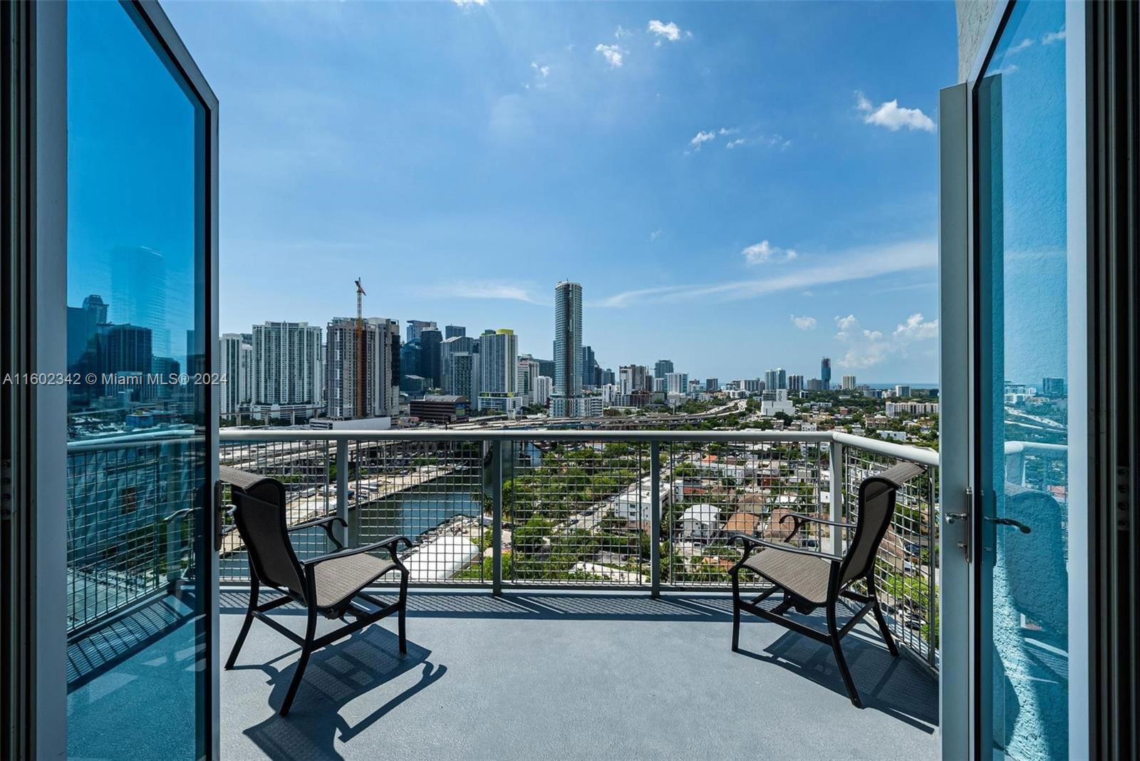 Real estate property located at 10 South River Dr PHII04, Miami-Dade, Neoloft Condo, Miami, FL