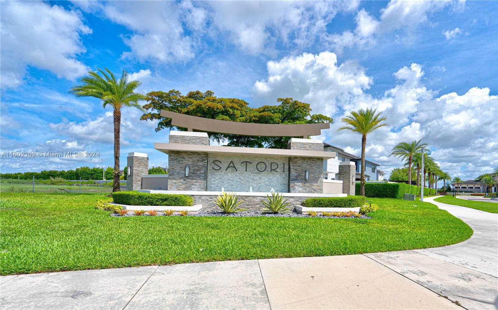 Real estate property located at 9105 154th Ter, Miami-Dade, DUNNWOODY LAKE, Miami Lakes, FL