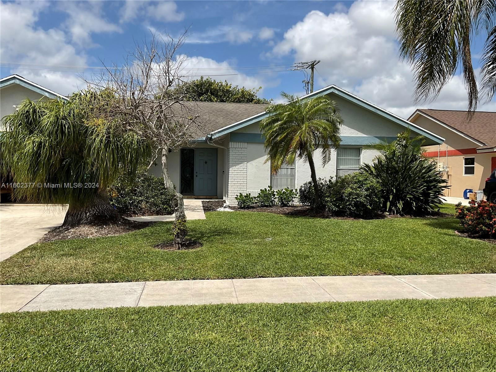 Real estate property located at 1243 11th St, Palm Beach County, SKY LAKE 2, Boynton Beach, FL