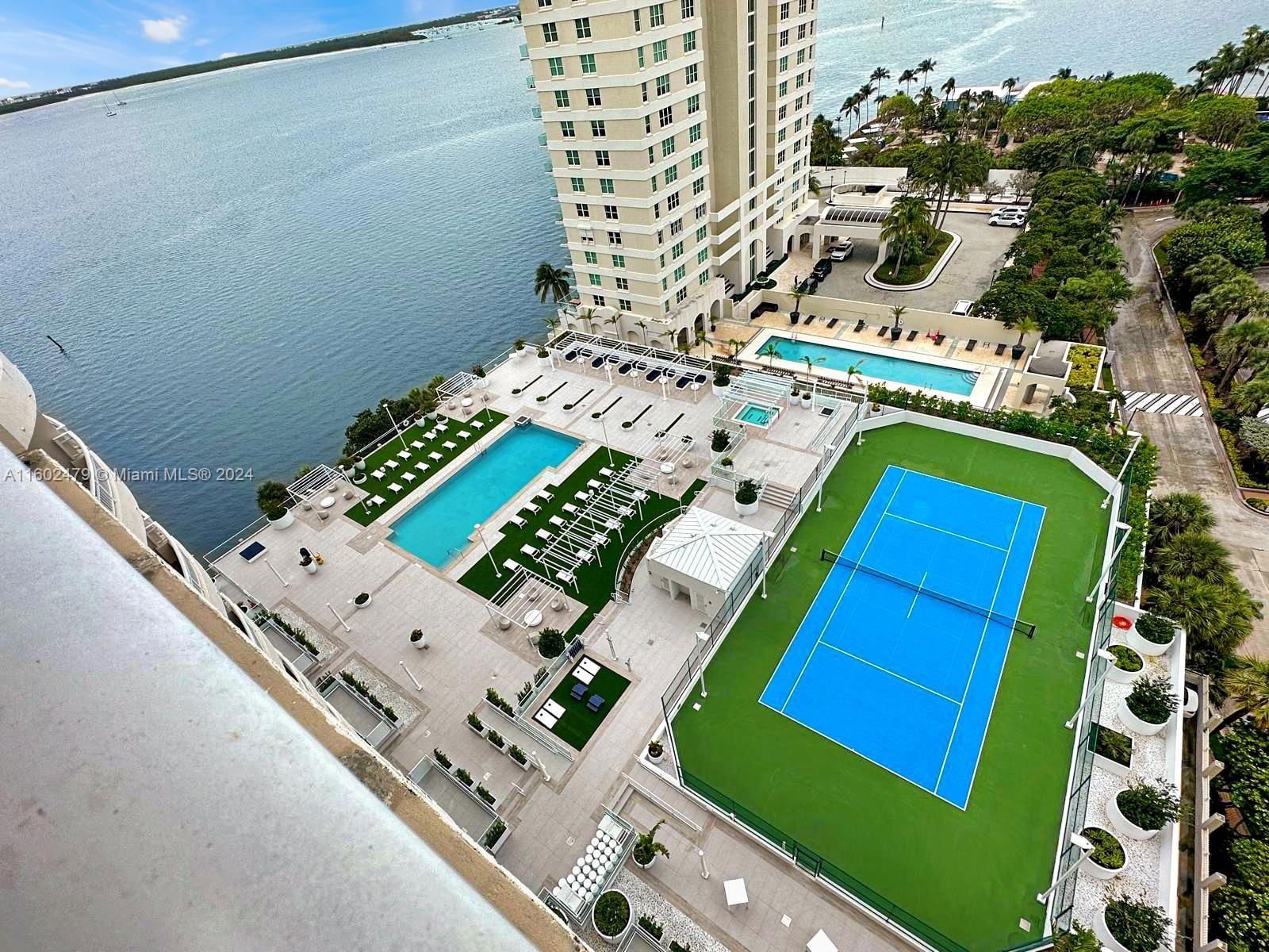 Real estate property located at 770 Claughton Island Dr #1706, Miami-Dade, ISOLA CONDO, Miami, FL