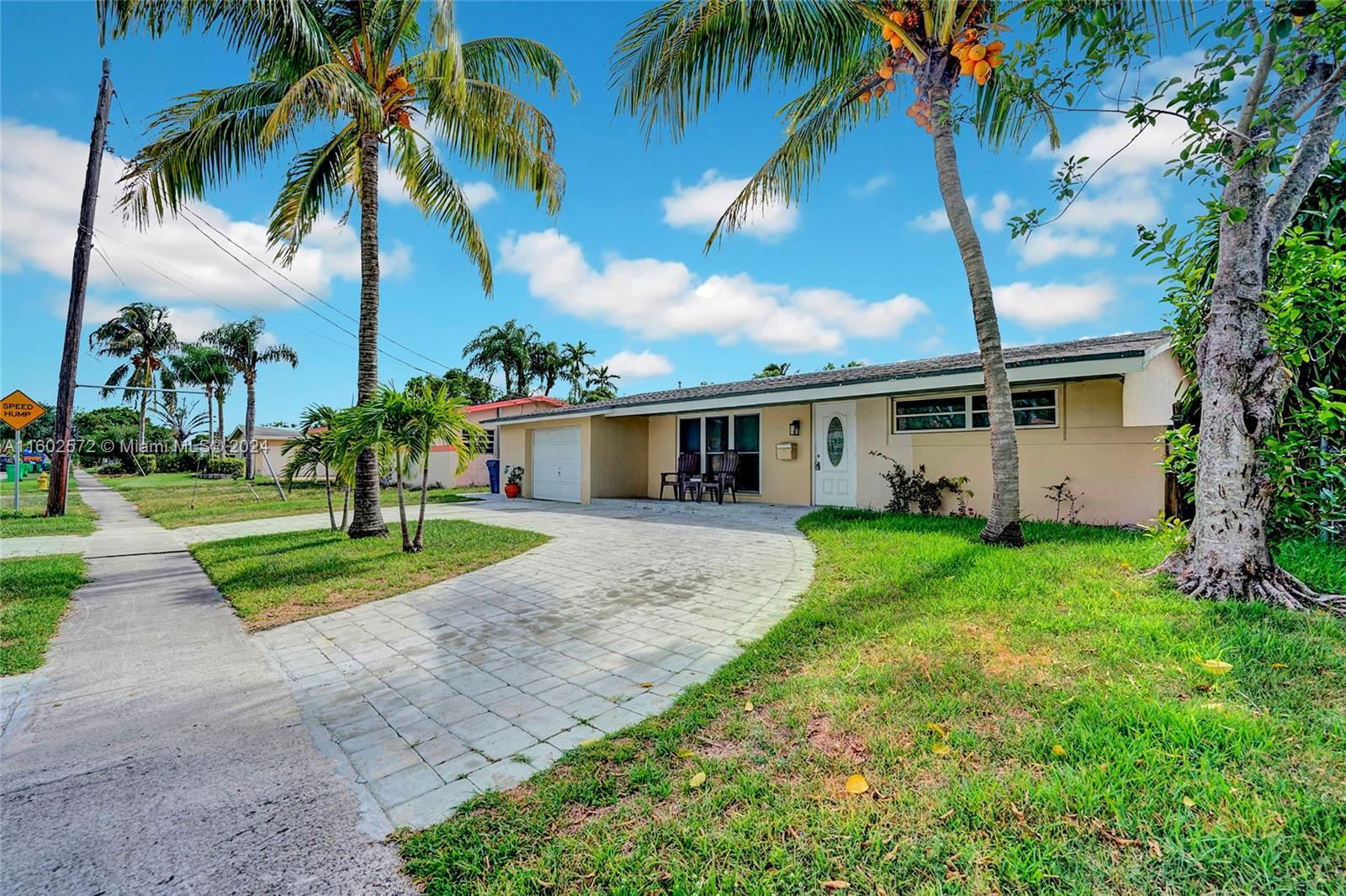 Real estate property located at 2632 73rd Ave, Broward County, SUNRISE GOLF VILLAGE SEC, Sunrise, FL