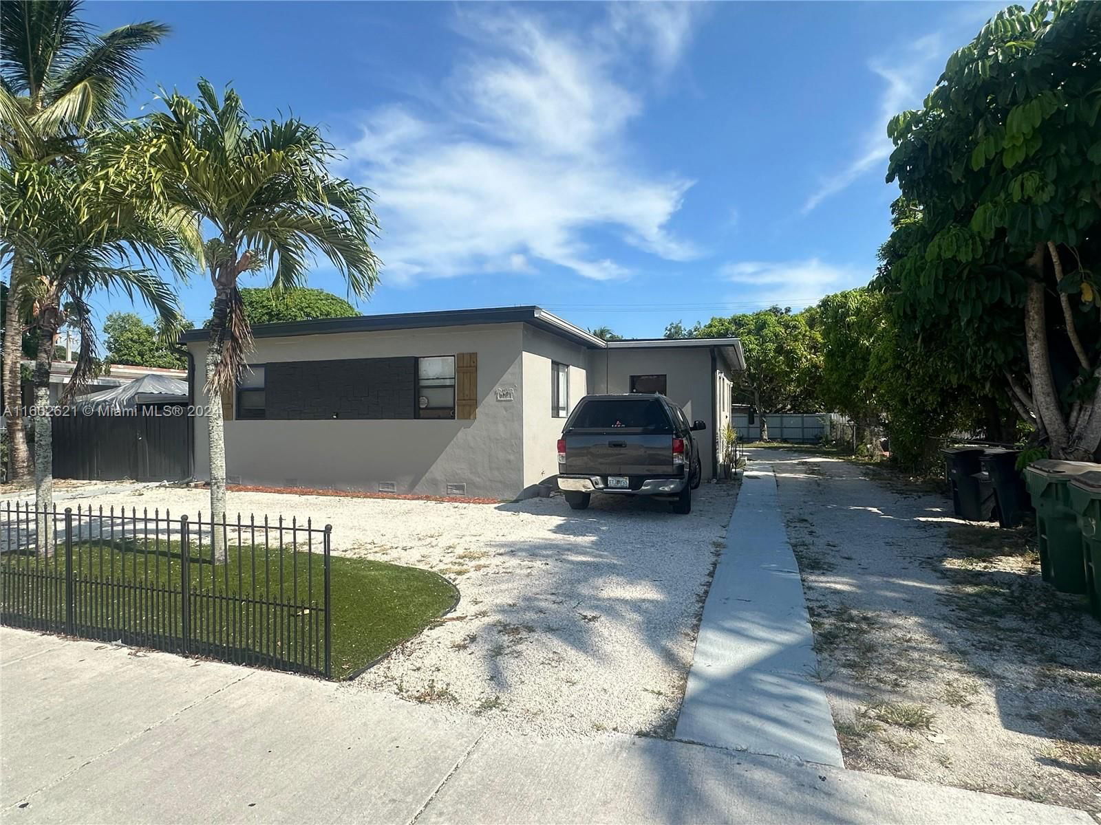 Real estate property located at 740 135th St, Miami-Dade County, BISCAYNE VILLAGE HEIGHTS, North Miami, FL