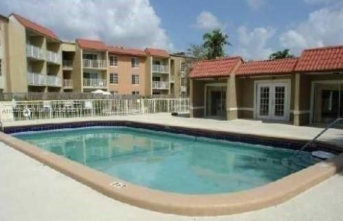 Real estate property located at 5122 79th Ave #301, Miami-Dade County, DORAL GARDENS II CONDO, Doral, FL