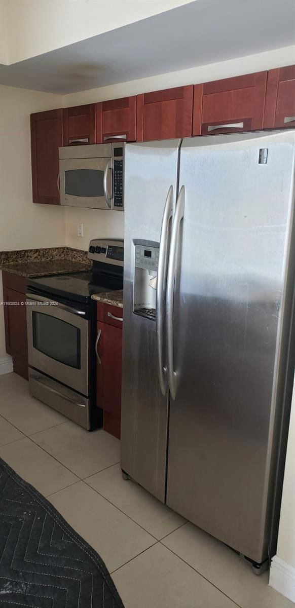 Real estate property located at 7275 90th Way #207, Miami-Dade County, DOWNTOWN DADELAND CONDO N, Miami, FL
