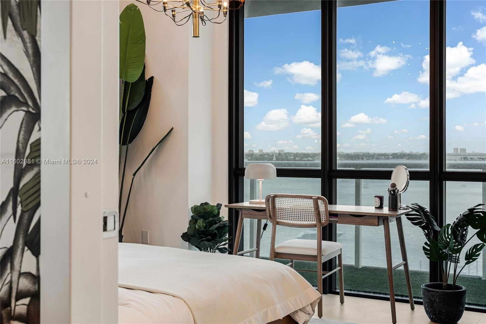 Real estate property located at 520 West Ave #805, Miami-dade, The Bentley Bay Condo, Miami Beach, FL