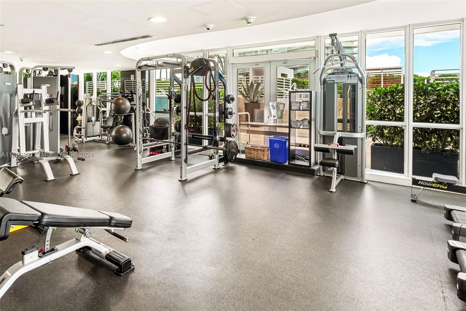 Real estate property located at 520 West Ave #805, Miami-dade, The Bentley Bay Condo, Miami Beach, FL