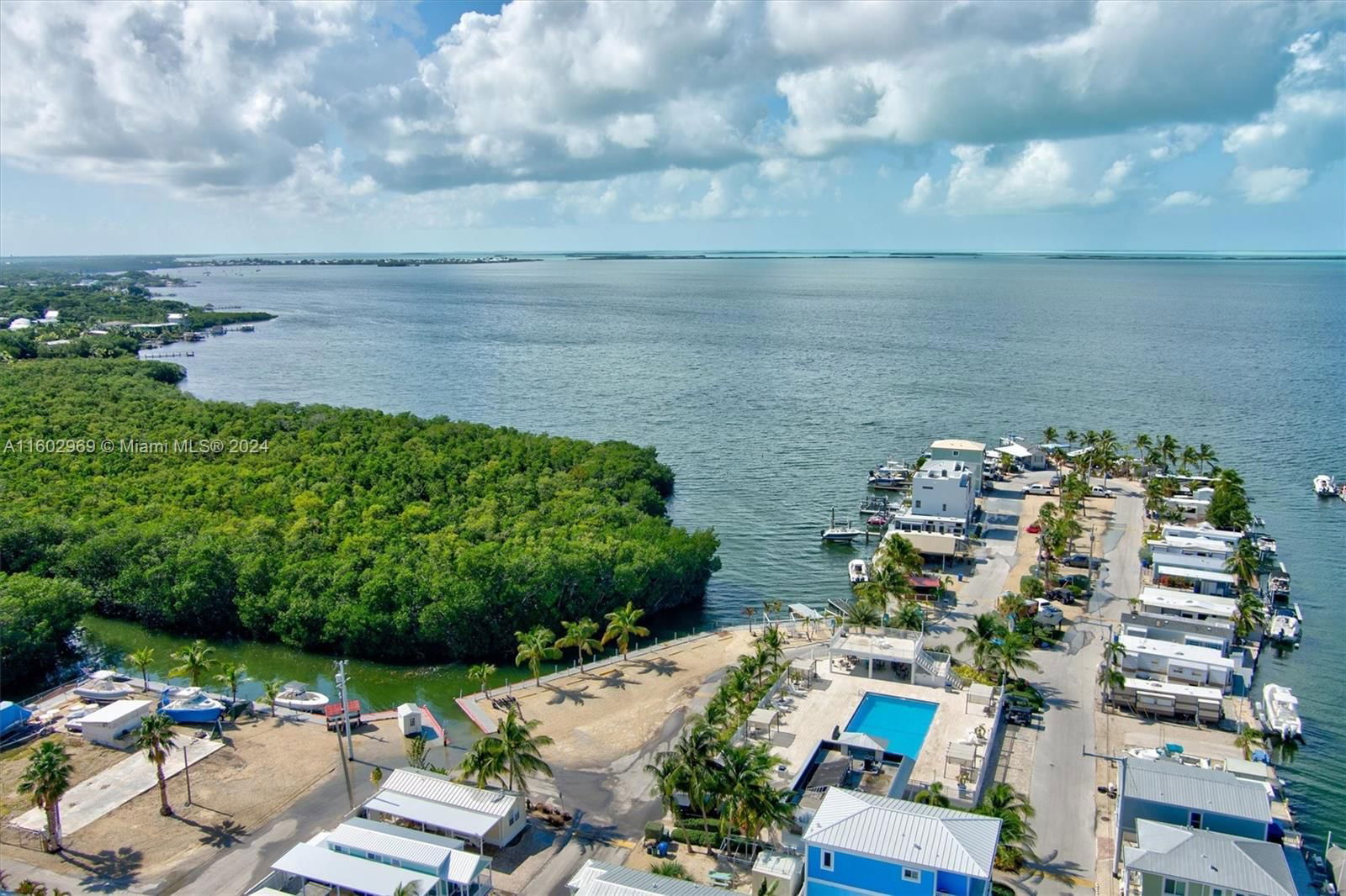 Real estate property located at 325 Calusa St 122, Monroe County, CALUSA CAMPGROUND, Key Largo, FL