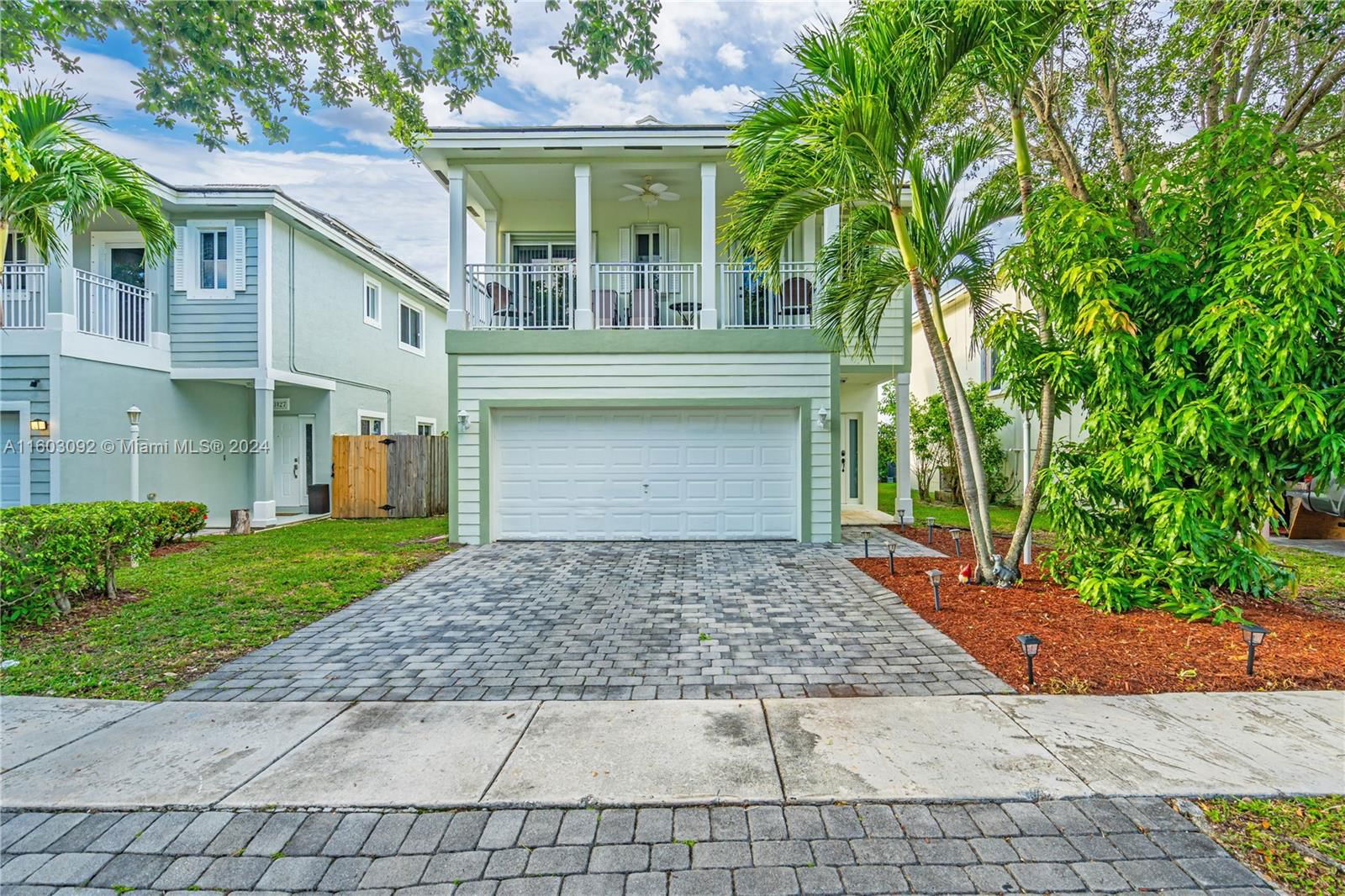 Real estate property located at 3131 4th St, Miami-Dade County, BIMINI AT THE OASIS, Homestead, FL