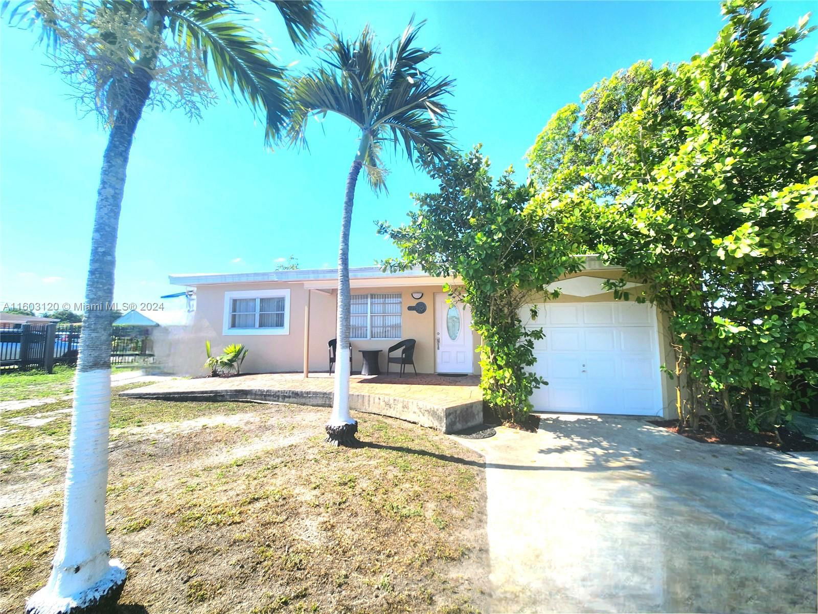 Real estate property located at 4498 8th Ct, Miami-Dade County, INGLESIDE PARK REV, Hialeah, FL