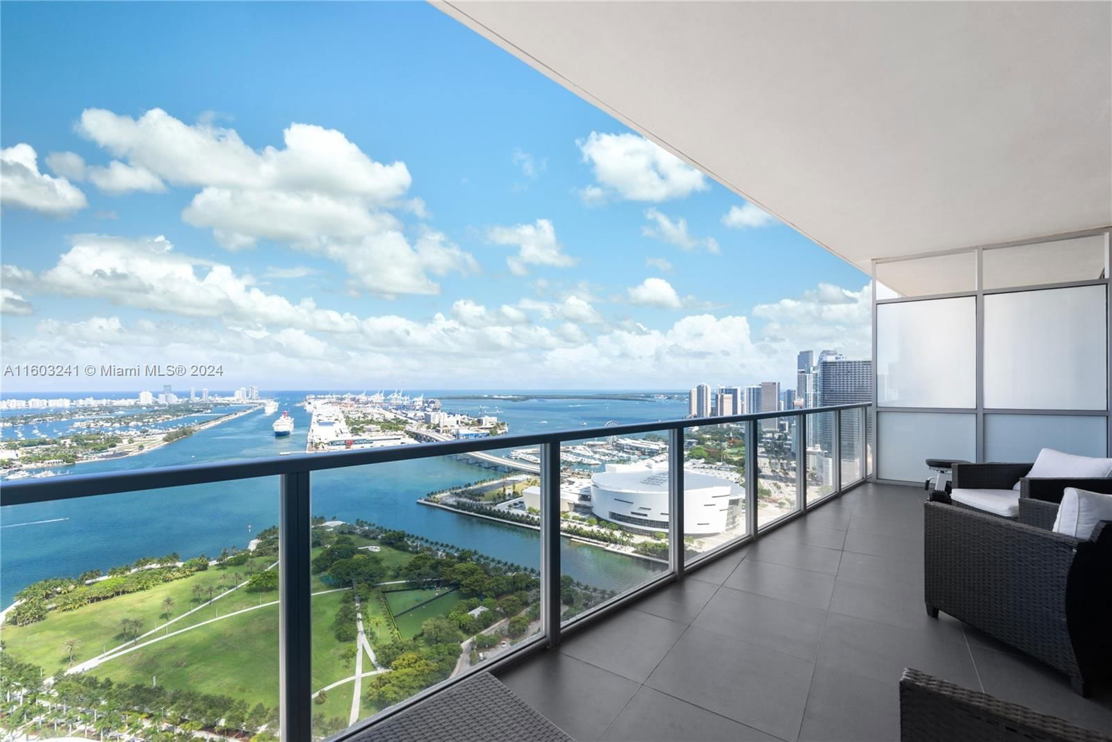 Real estate property located at 1100 Biscayne Blvd #4403, Miami-Dade, MARQUIS CONDO, Miami, FL