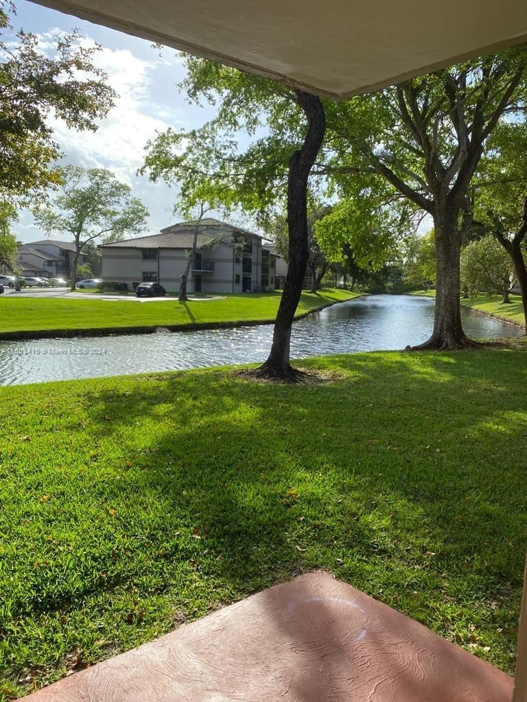 Real estate property located at 9876 Nob Hill Ln #9876, Broward County, VILLAS DE VENEZIA CONDO, Sunrise, FL