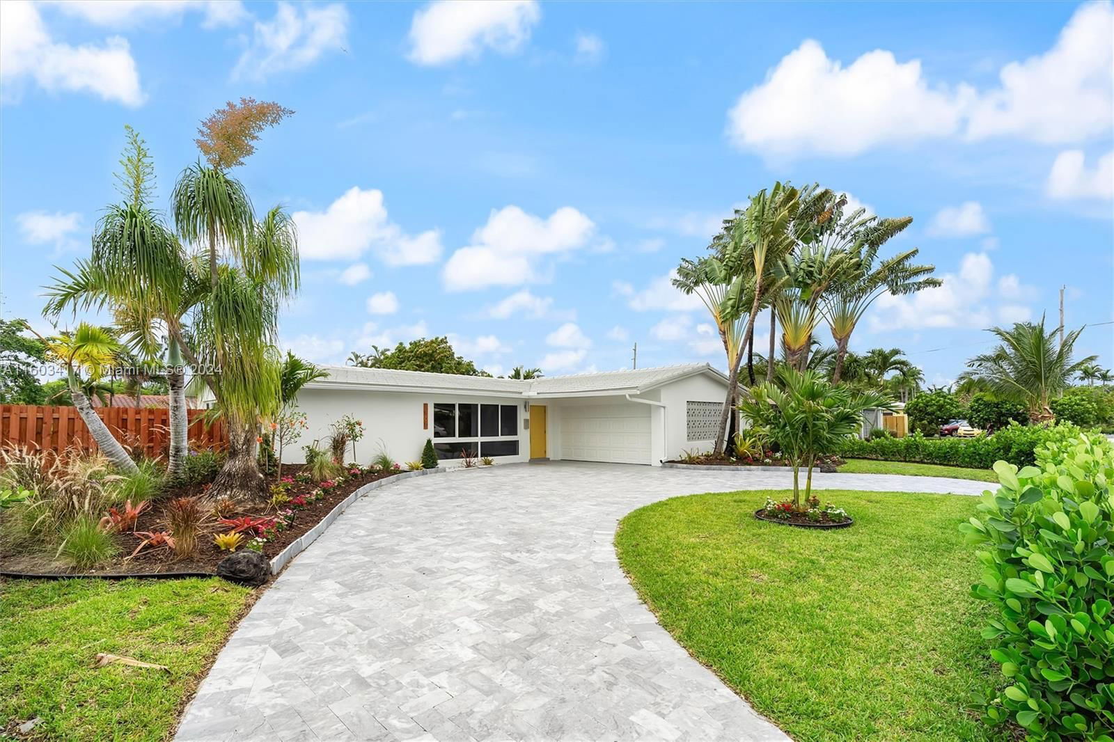 Real estate property located at 1520 40th Pl, Broward, CORAL HEIGHTS SEC 2, Oakland Park, FL