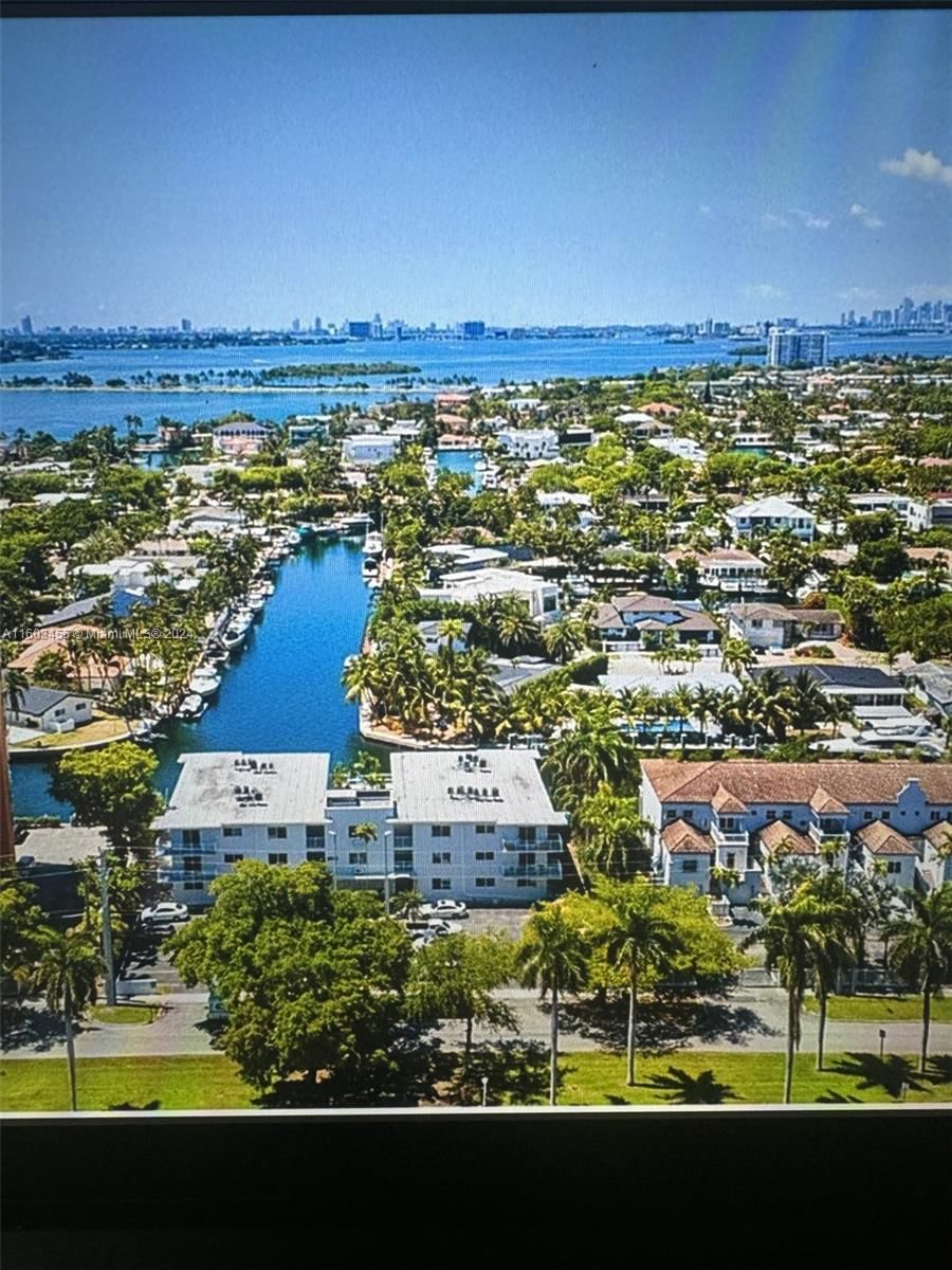 Real estate property located at 2430 135th St #204, Miami-Dade County, KEYSTONE GARDENS CONDO, North Miami, FL