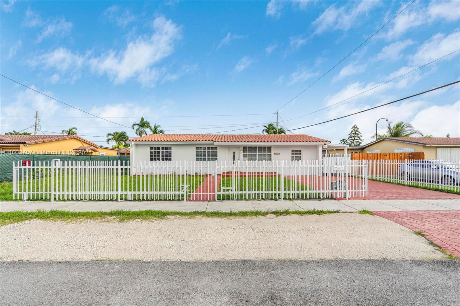 Real estate property located at 9620 45th St, Miami-Dade County, MILLER HEIGHTS SEC 3, Miami, FL
