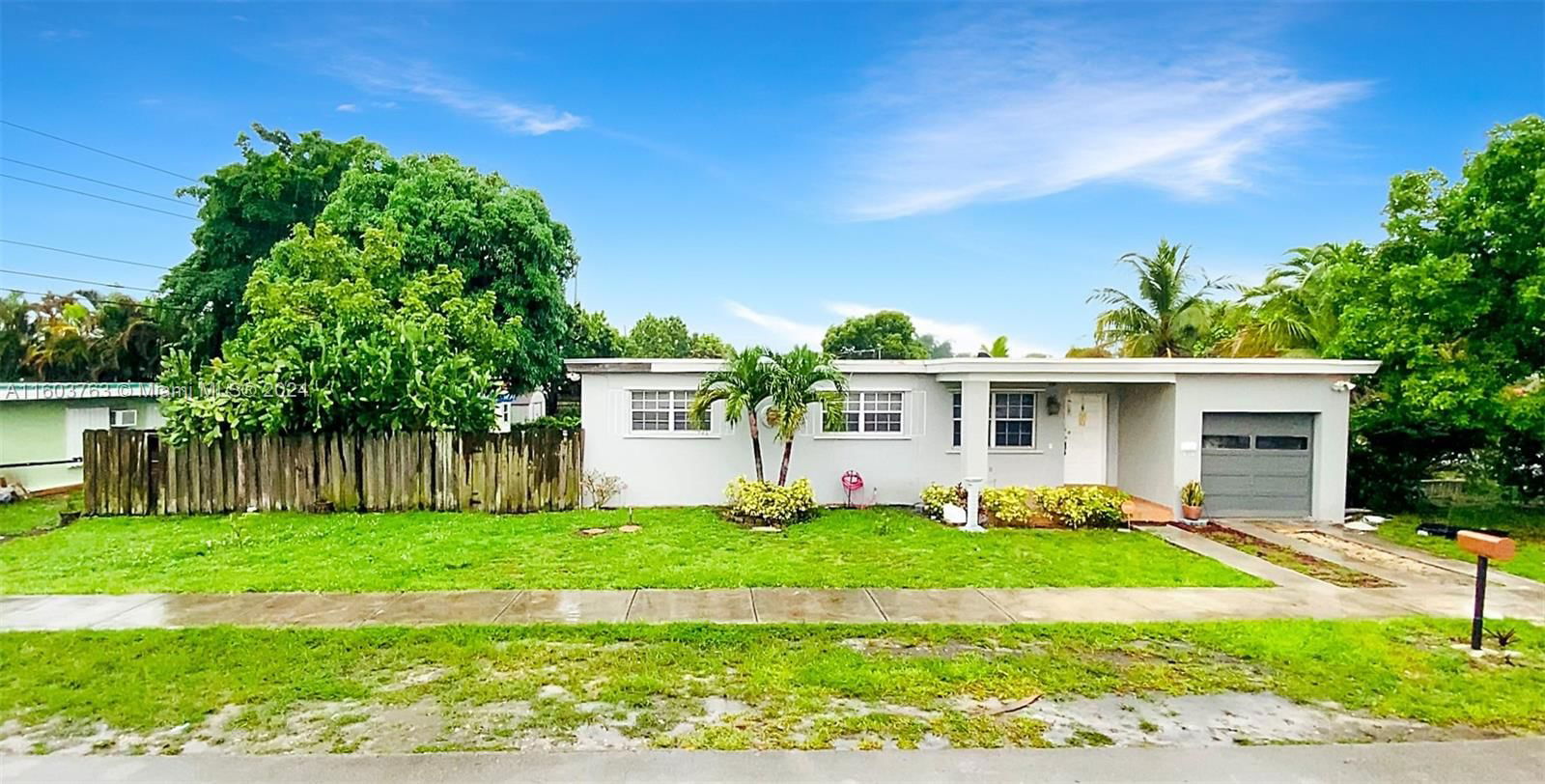 Real estate property located at 7120 9th St, Miami-Dade County, SUGAR TREE GROVE SUB, Miami, FL