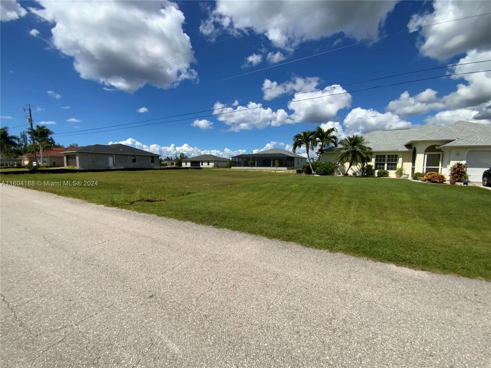 Real estate property located at 4111 24 TERR, Lee, CAPE CORAL, Cape Coral, FL