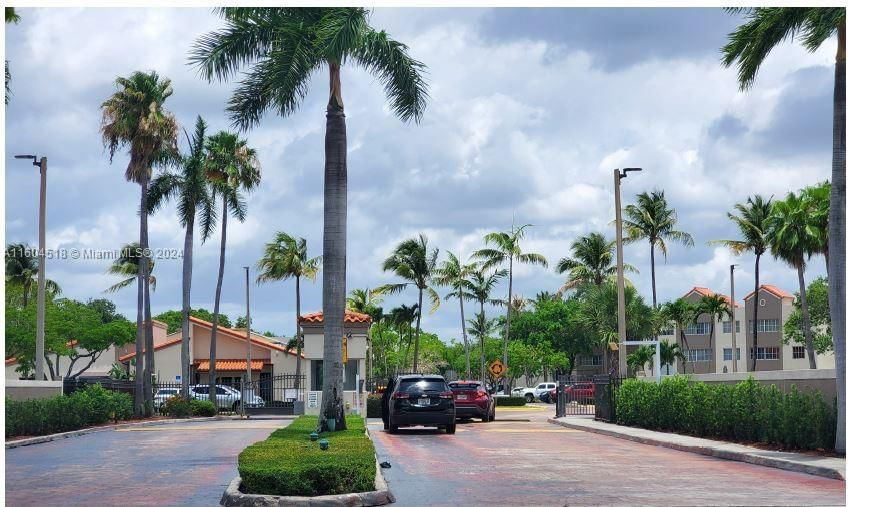 Real estate property located at 6195 186th St #307, Miami-Dade County, MIRASSOU CONDO, Hialeah, FL