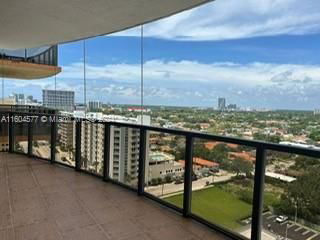 Real estate property located at 2301 27th Ave #1402, Miami-Dade County, THE LUXOR RESIDENCES COND, Miami, FL