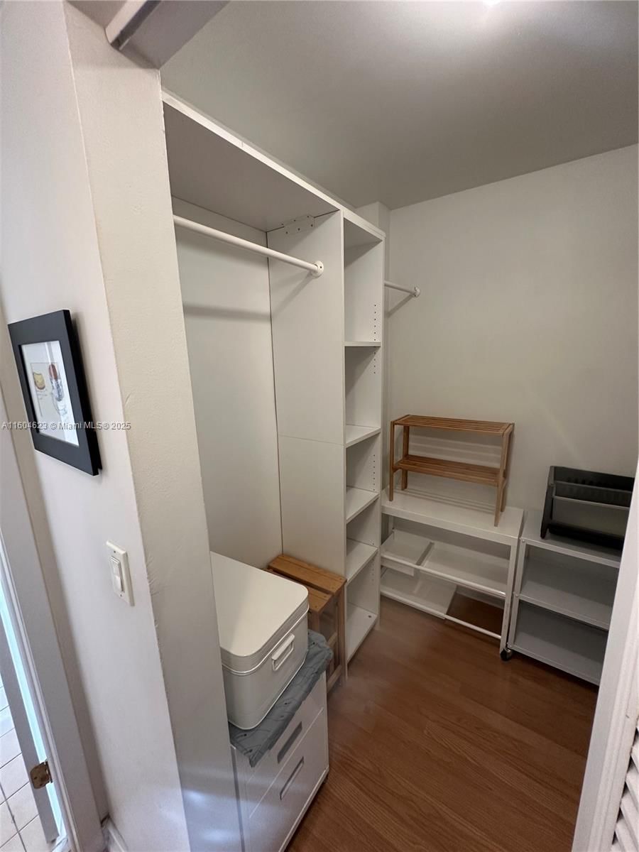 Real estate property located at 1775 Washington Ave #3G, Miami-dade, Parc Plaza Condo, Miami Beach, FL