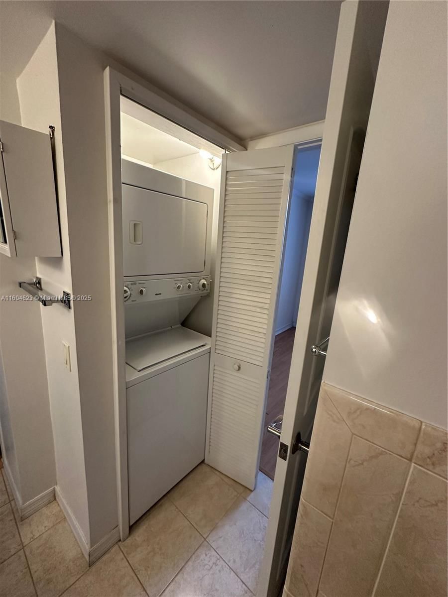 Real estate property located at 1775 Washington Ave #3G, Miami-dade, Parc Plaza Condo, Miami Beach, FL