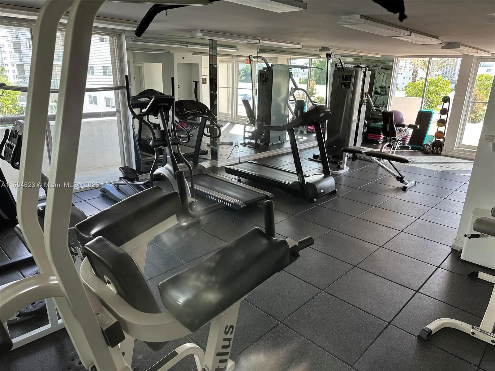 Real estate property located at 1775 Washington Ave #3G, Miami-dade, Parc Plaza Condo, Miami Beach, FL
