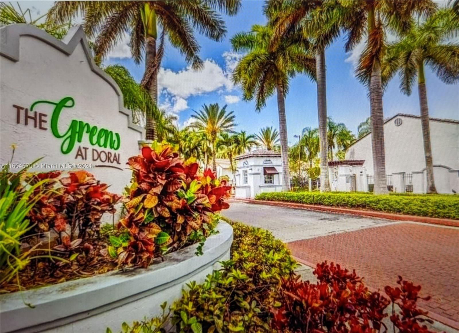 Real estate property located at 4864 97th Ct #349, Miami-Dade, THE GREENS AT DORAL CONDO, Doral, FL