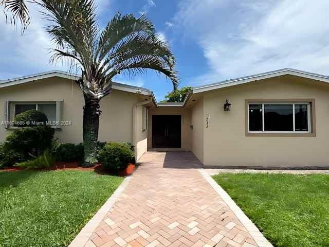 Real estate property located at 1212 176th Ter, Miami-Dade County, WINDWARD MANOR NO 3, North Miami Beach, FL