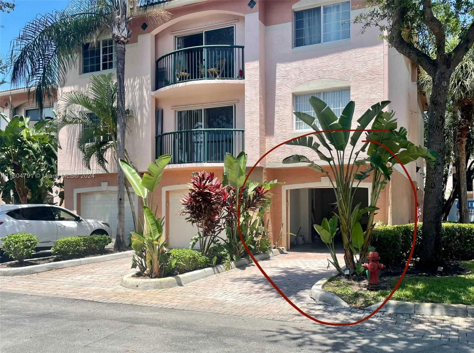 Real estate property located at 2009 10th Ave #317, Broward, VILLAGE EAST CONDO, Fort Lauderdale, FL