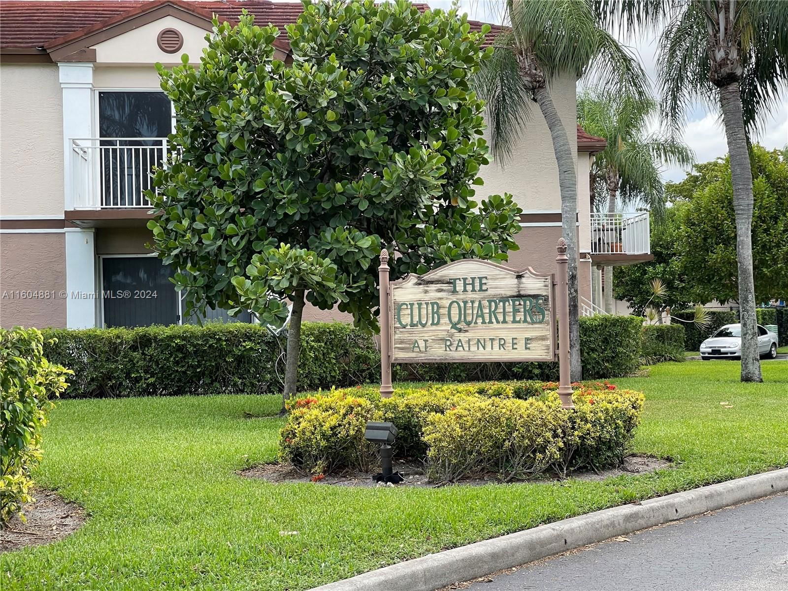 Real estate property located at 1250 113th Ter #104, Broward County, CLUB QUARTERS AT RAINTREE, Pembroke Pines, FL