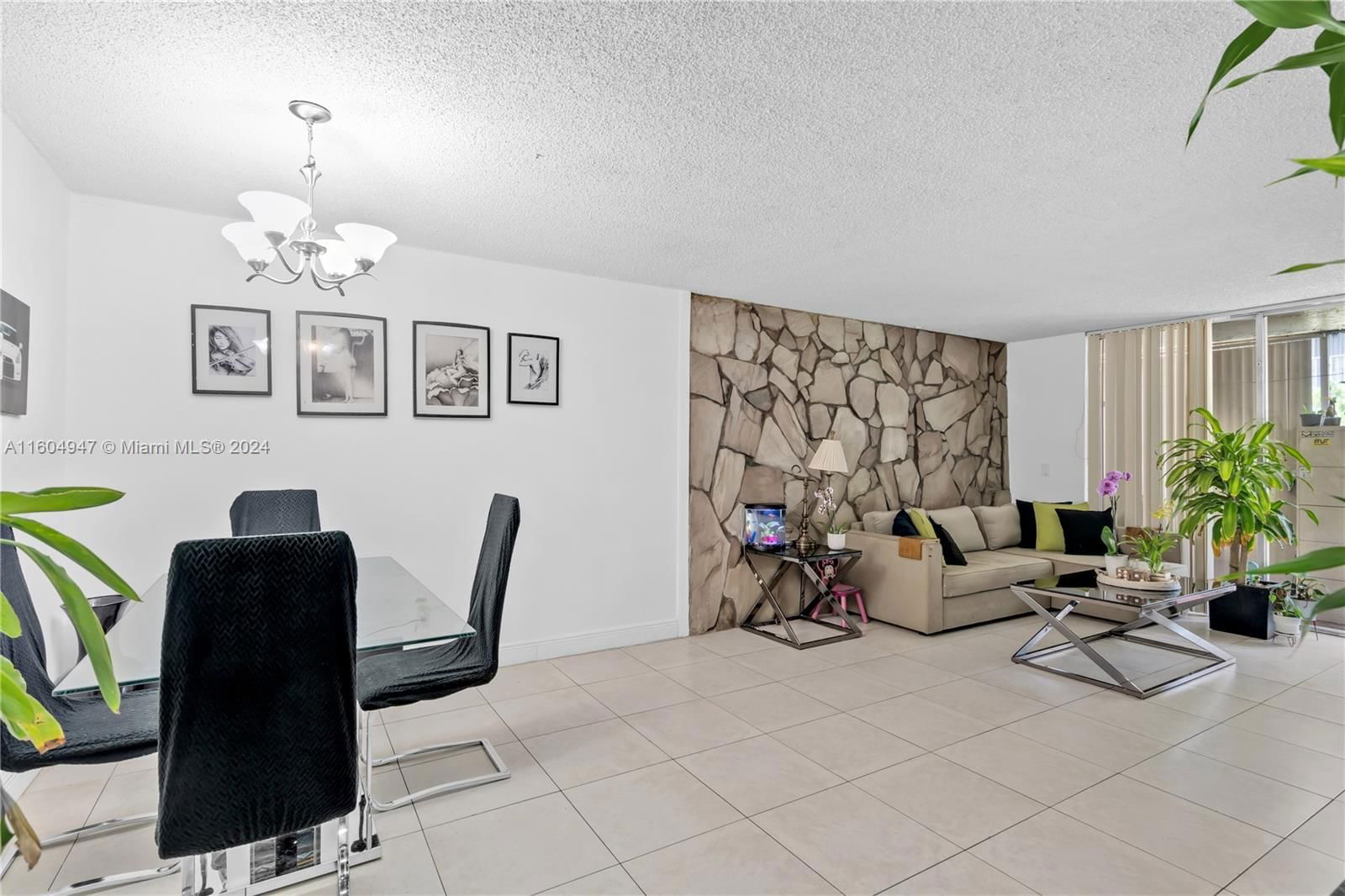 Real estate property located at 8411 8th St #111, Miami-Dade, SUMMIT CHASE CONDO, Miami, FL