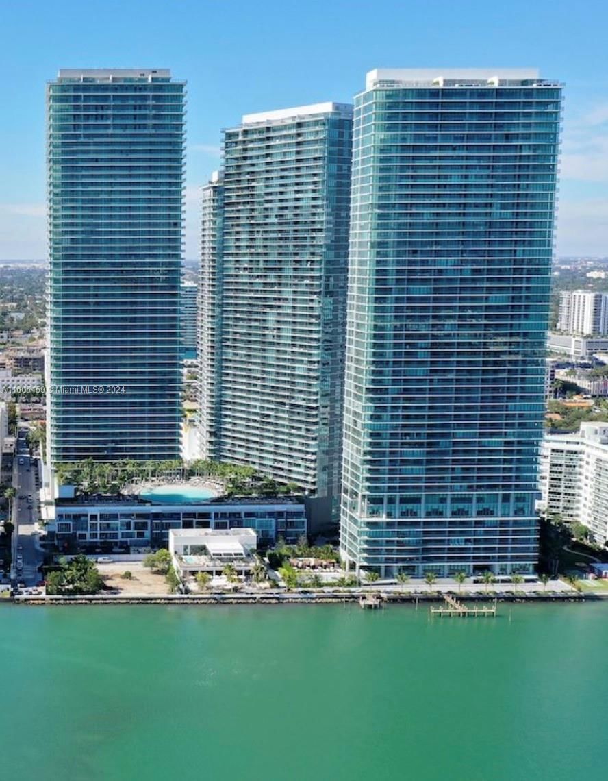 Real estate property located at 650 32 street #1805, Miami-Dade, PARAISO BAY CONDO, Miami, FL