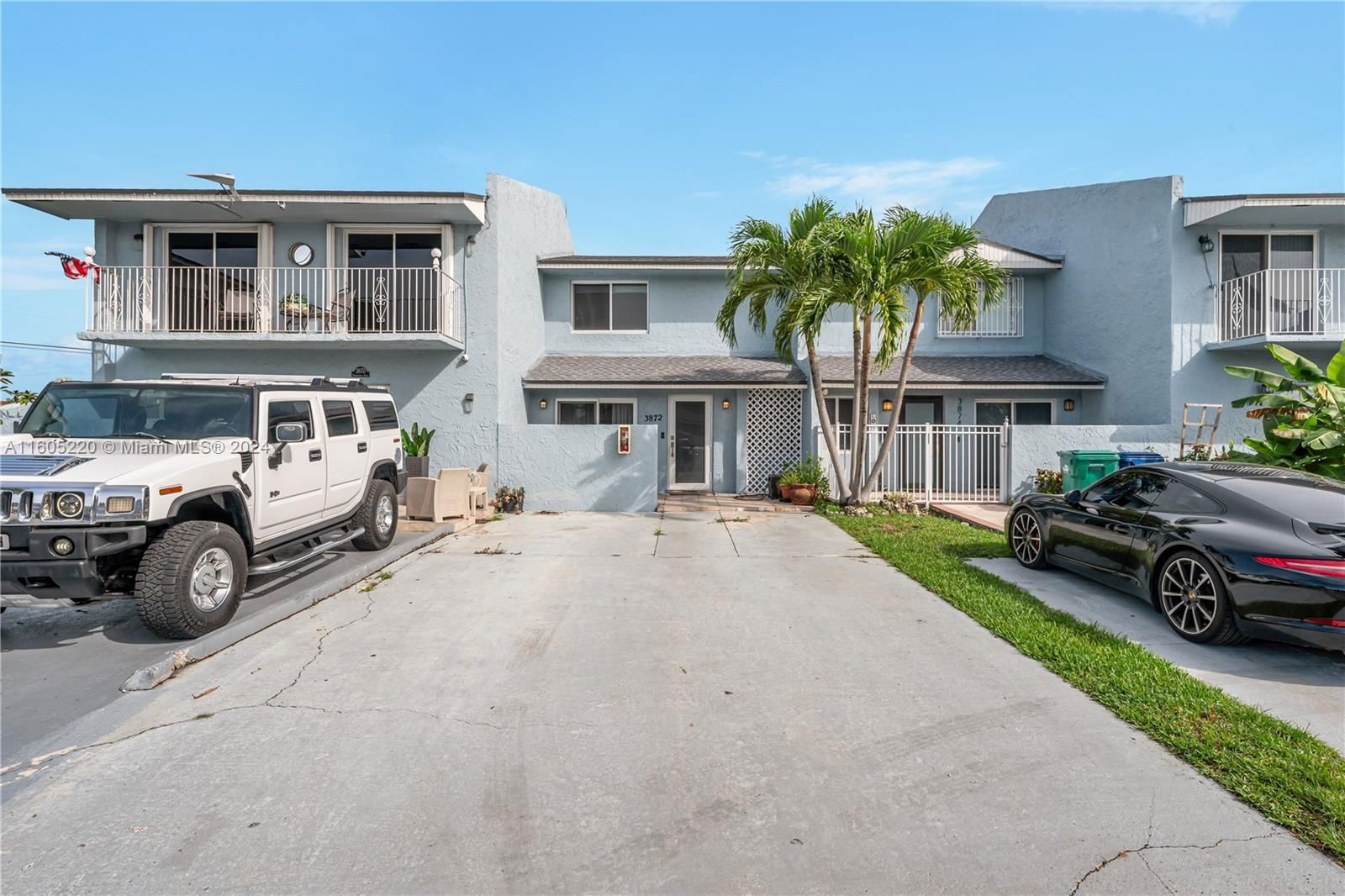 Real estate property located at 3872 107th Ave #2-5, Miami-Dade County, CHATEAUBLEAU VILLAS CONDO, Miami, FL