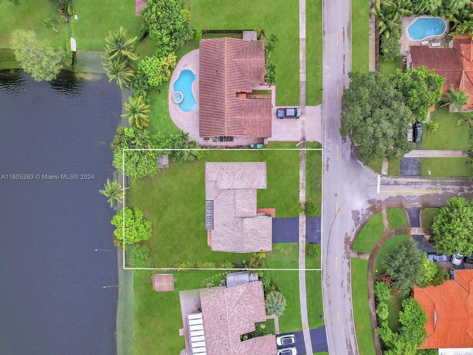 Real estate property located at 5519 113th Ave, Broward County, FOREST LAKE, Cooper City, FL