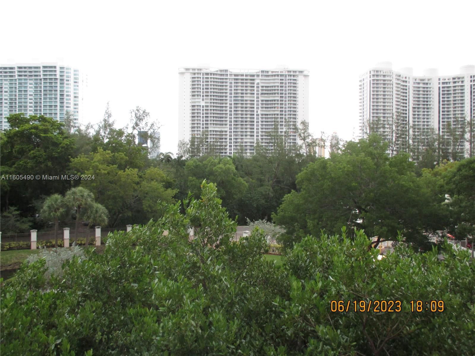 Real estate property located at 18181 31st Ct #406, Miami-dade, Tower At Biscayne Cove Co, Aventura, FL