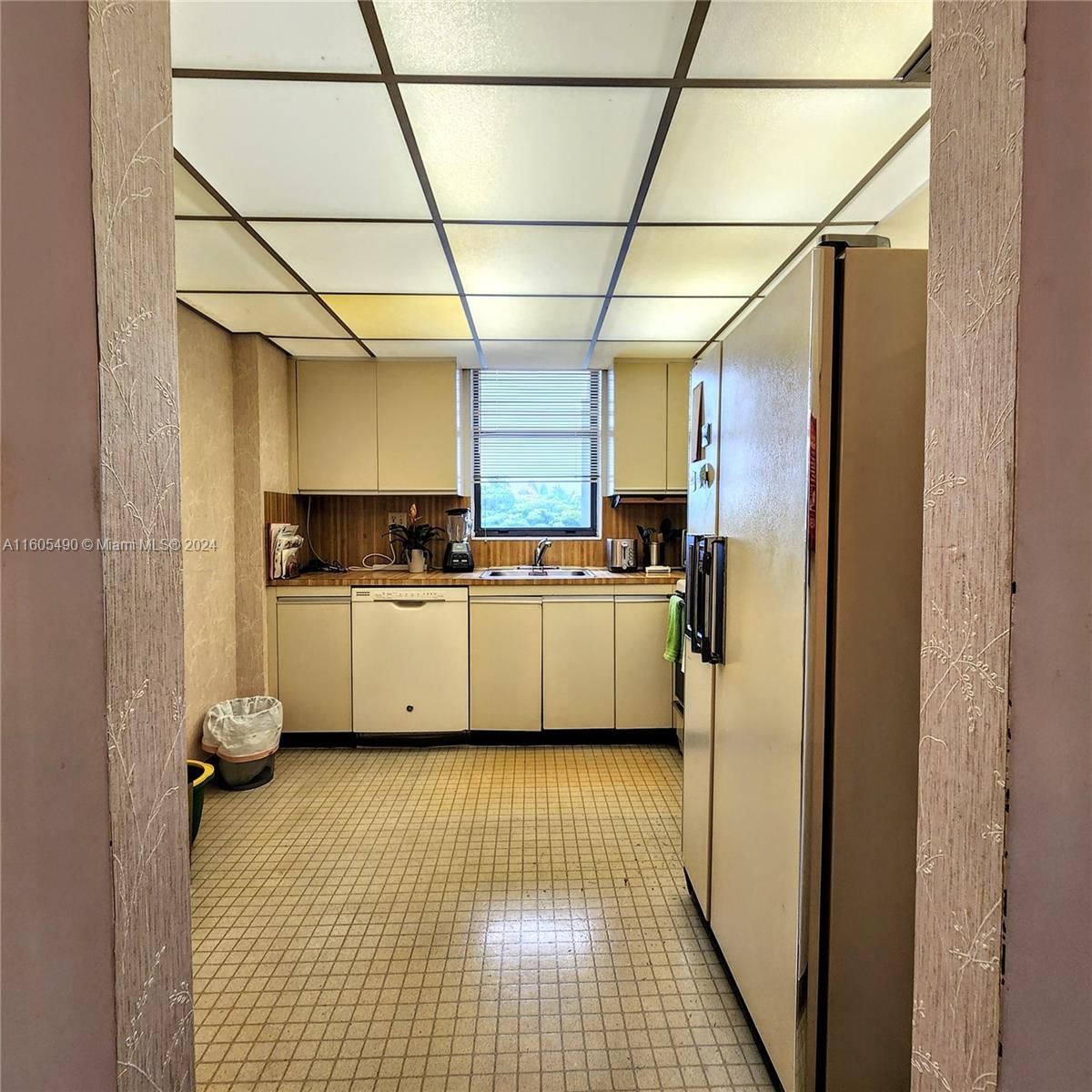 Real estate property located at 18181 31st Ct #406, Miami-dade, Tower At Biscayne Cove Co, Aventura, FL