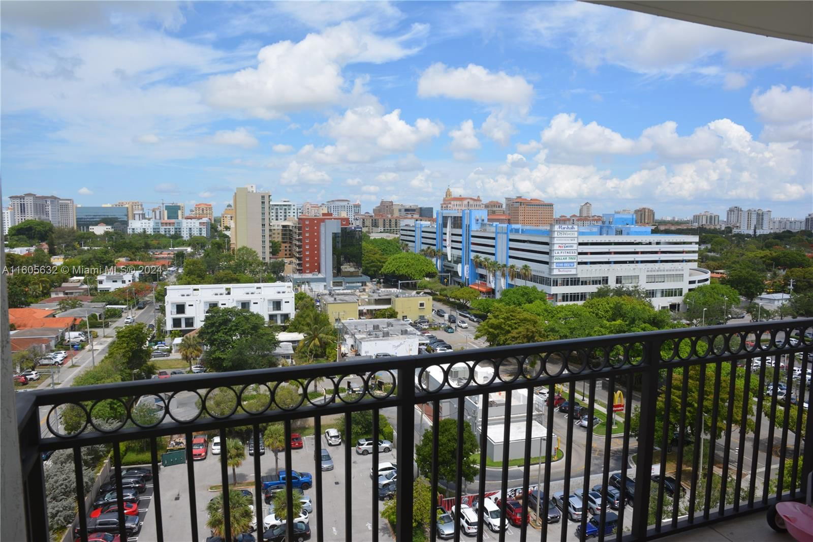 Real estate property located at 3232 22nd Ter #1109, Miami-Dade County, GABLES MARQUIS CONDO, Miami, FL