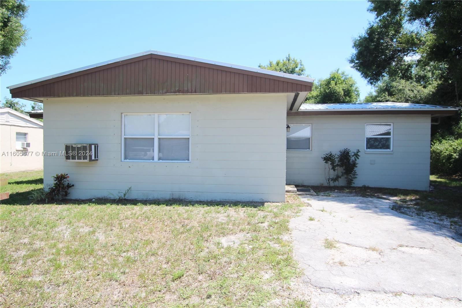 Real estate property located at 2656 5th Street, Okeechobee County, Okeechobee Park, Okeechobee, FL