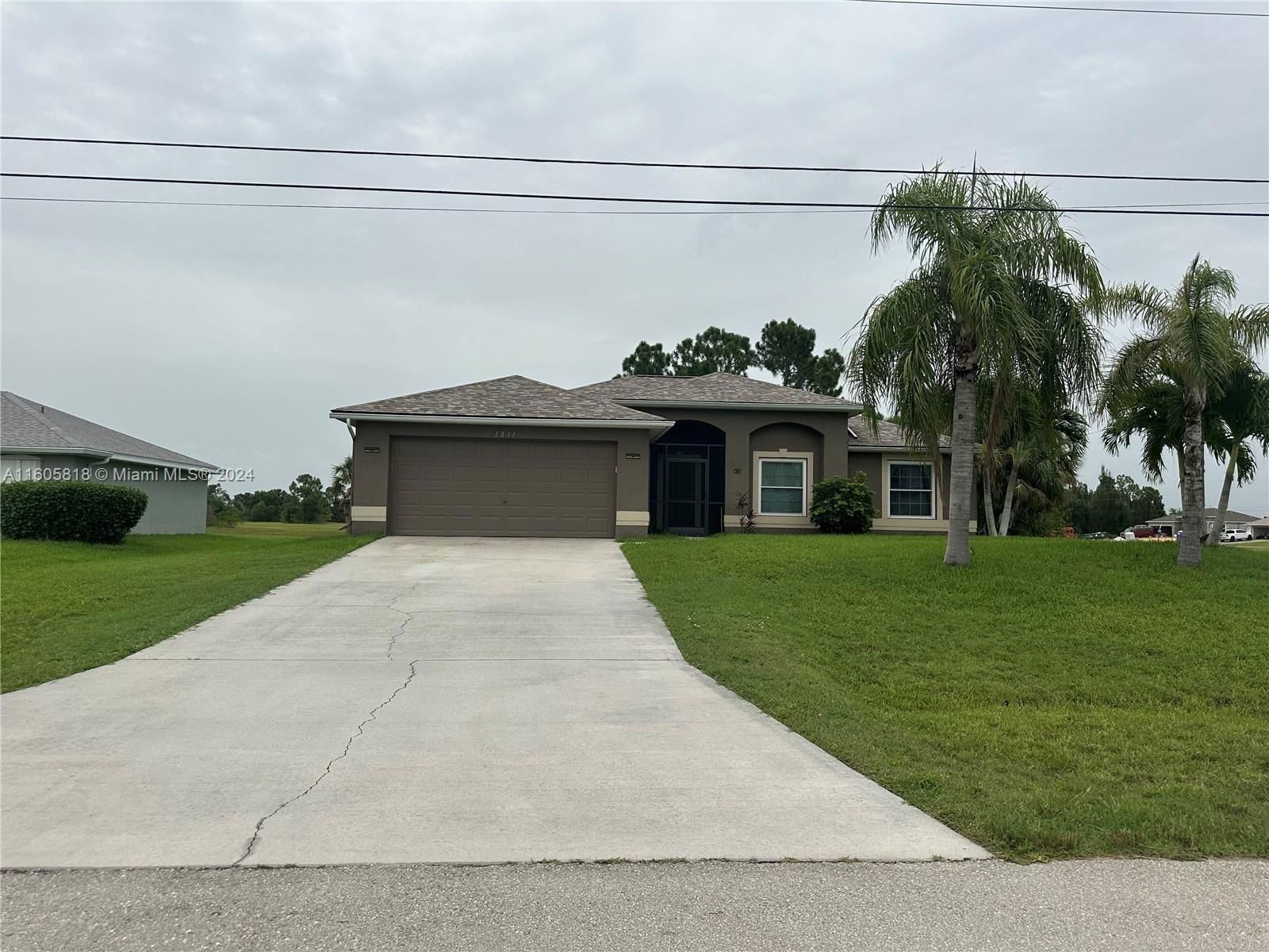 Real estate property located at 1811 38th Terr, Lee, Cape Coral 84-88, Cape Coral, FL