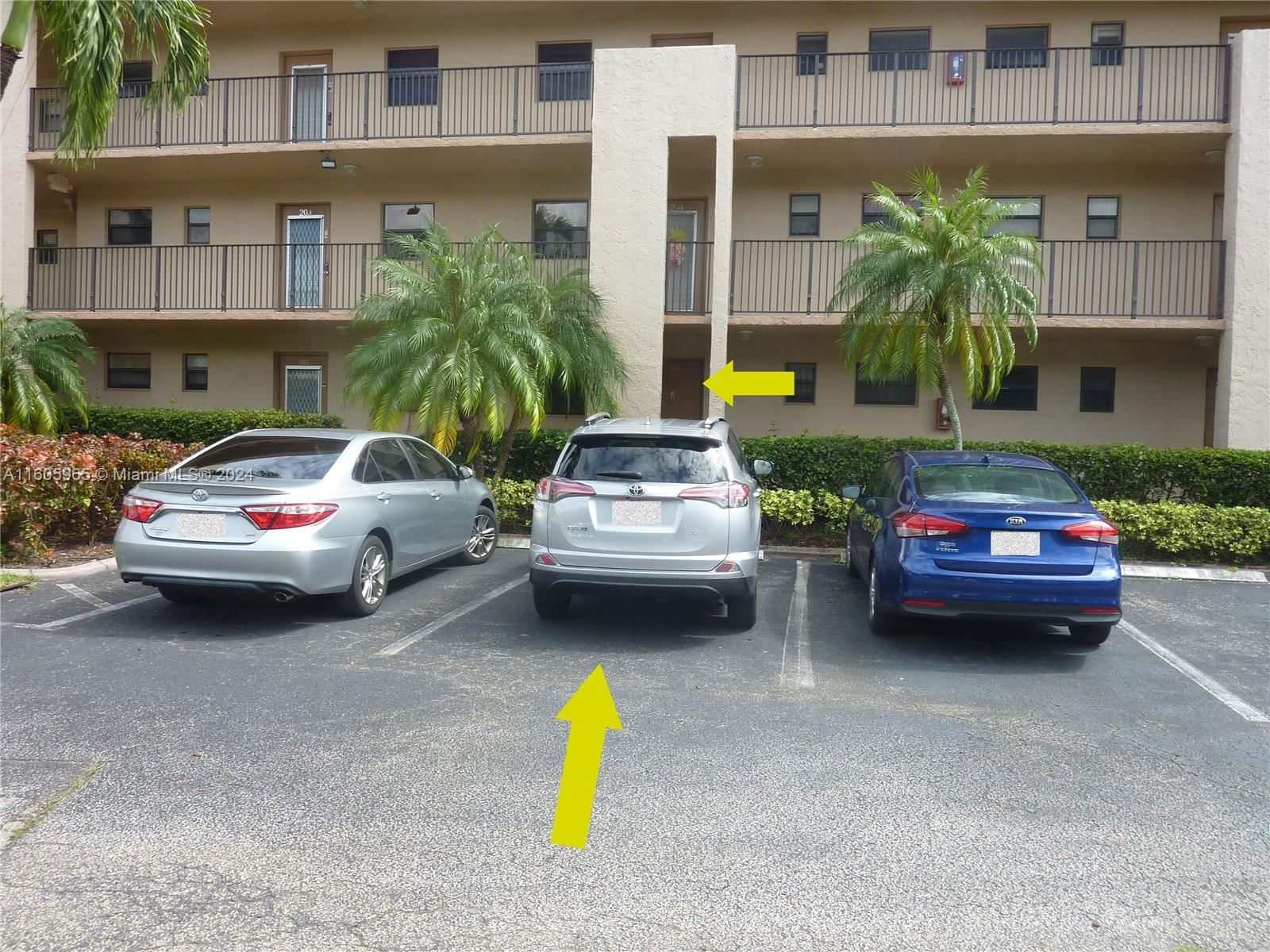 Real estate property located at 10123 Sunrise Lakes Blvd #104, Broward County, SUNRISE LAKES 156 CONDO, Sunrise, FL