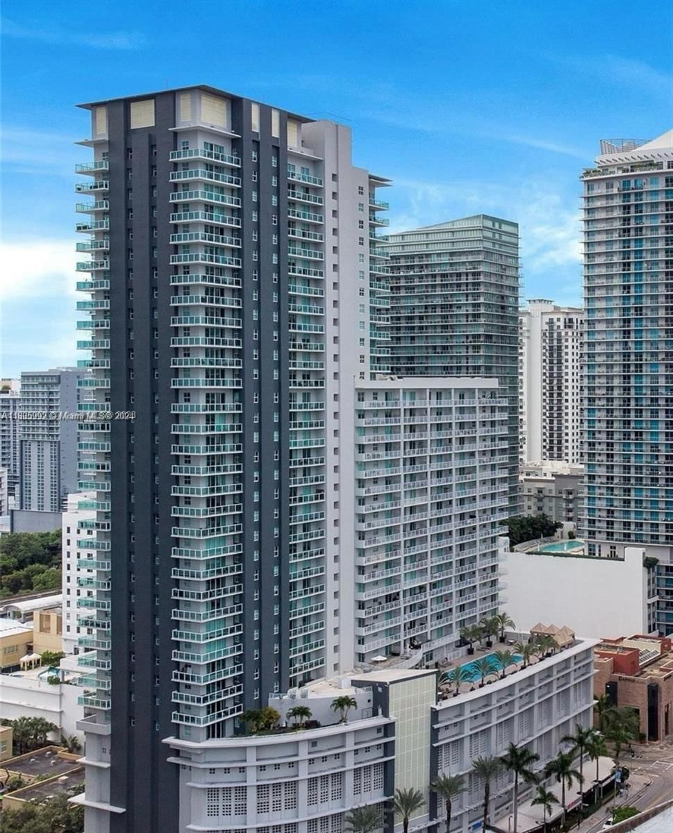 Real estate property located at 1250 Miami Ave #2413, Miami-Dade County, VUE AT BRICKELL CONDO, Miami, FL