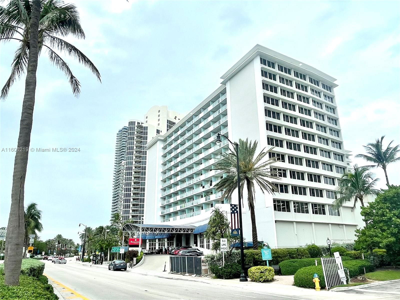 Real estate property located at 19201 Collins Ave #1038, Miami-Dade County, THE AVENTURA BEACH CLUB C, Sunny Isles Beach, FL