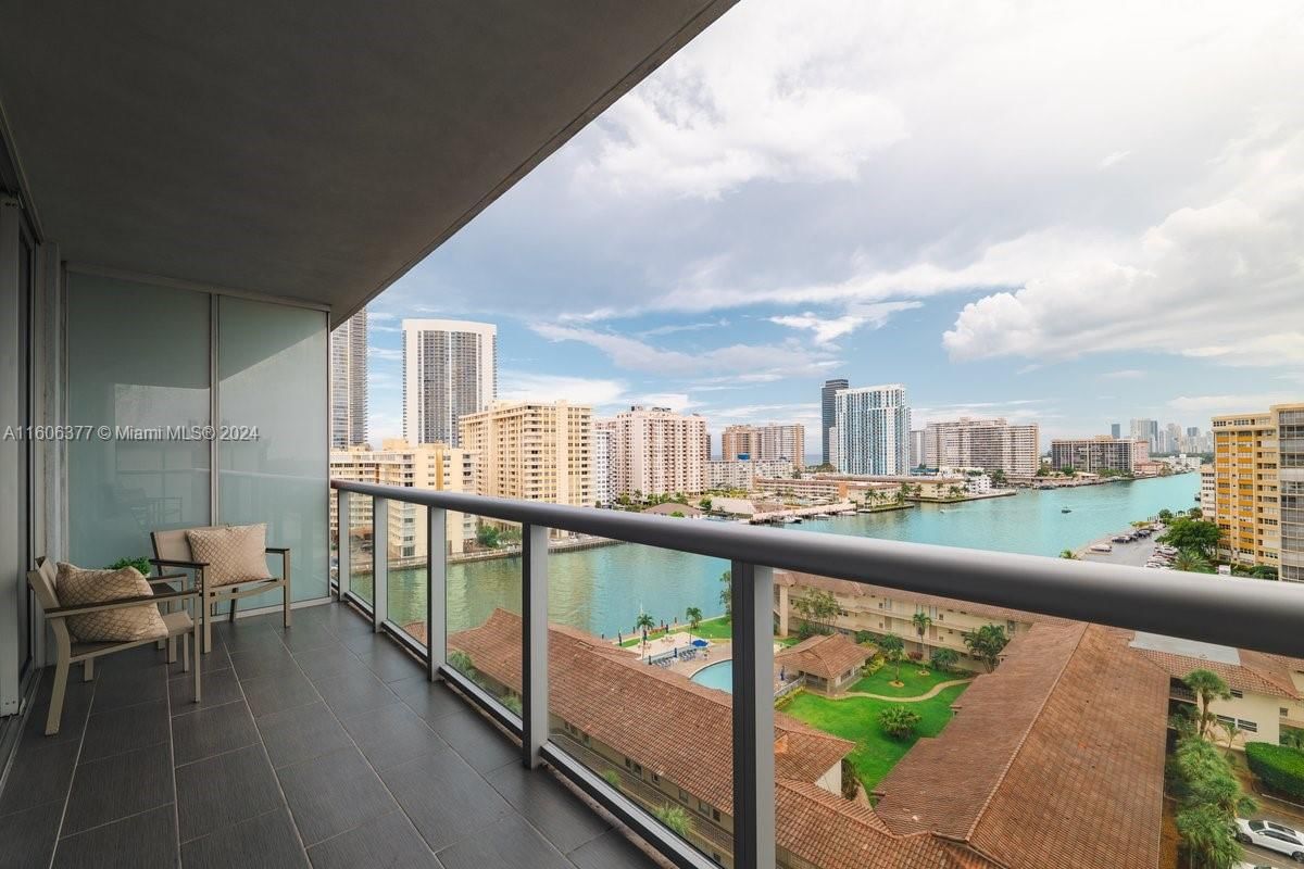 Real estate property located at 2602 Hallandale Beach Blvd R1109, Broward, BEACHWALK CONDOMINIUM, Hallandale Beach, FL