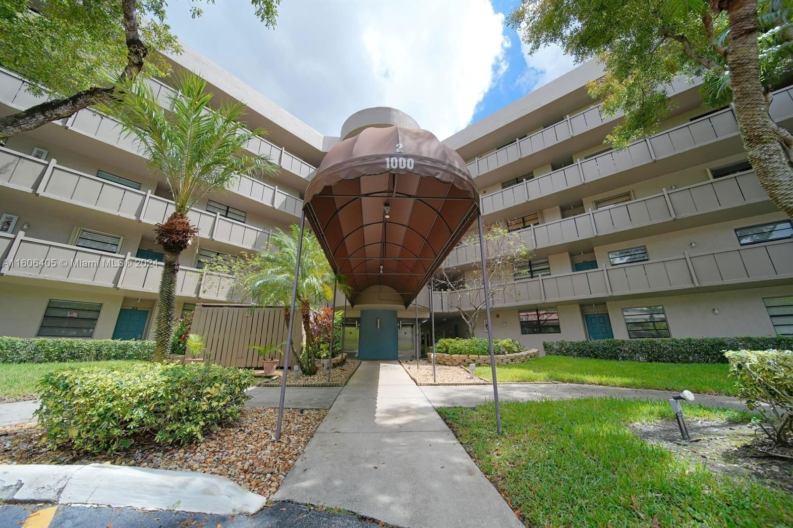Real estate property located at 1000 Colony Point Cir #114, Broward County, COLONY POINT 2 CONDO, Pembroke Pines, FL