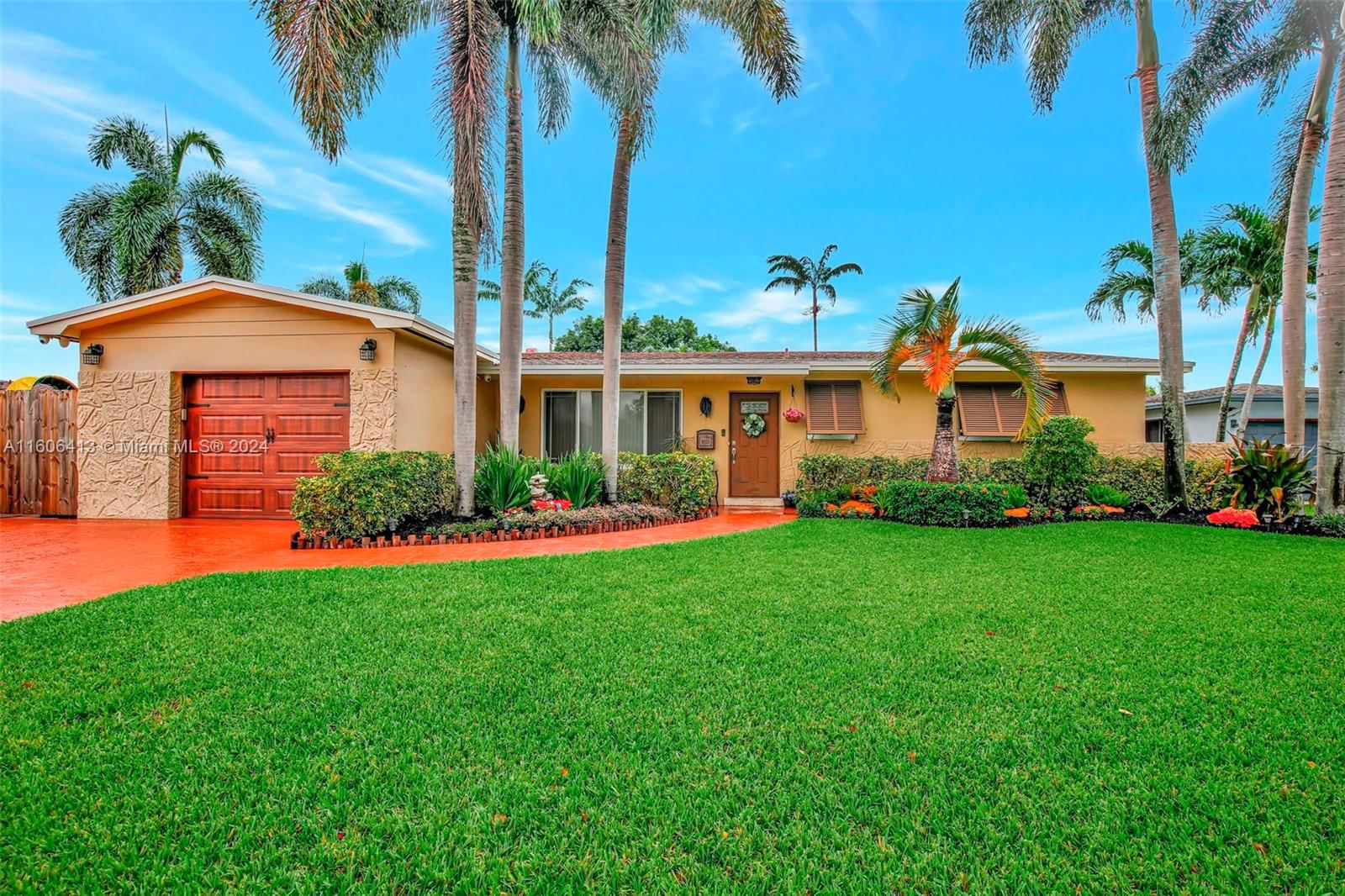 Real estate property located at 8221 19th St, Broward County, PASADENA LAKES, Pembroke Pines, FL