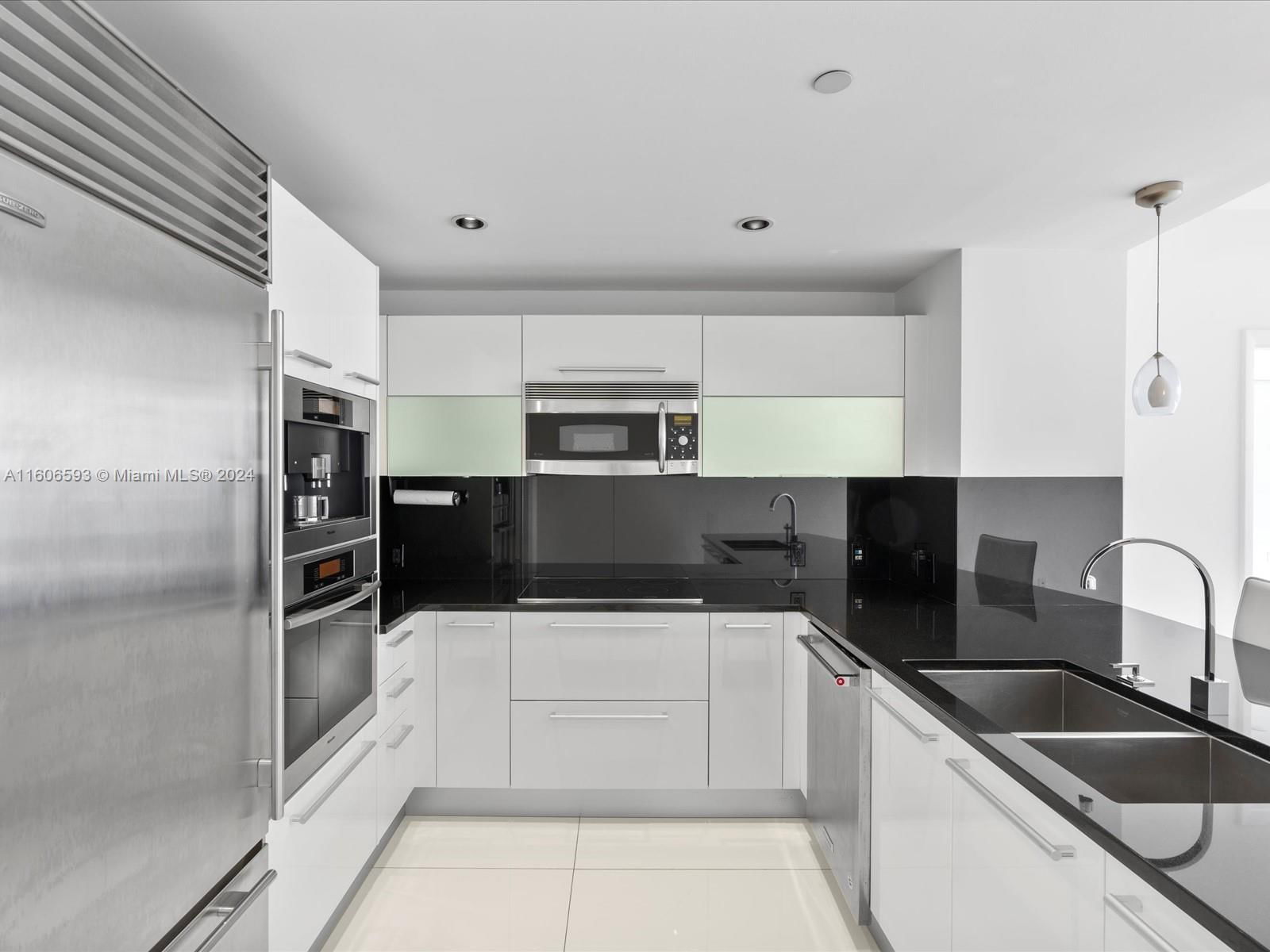 Real estate property located at 17121 Collins Ave #1607, Miami-dade, Jade Ocean Condo, Sunny Isles Beach, FL