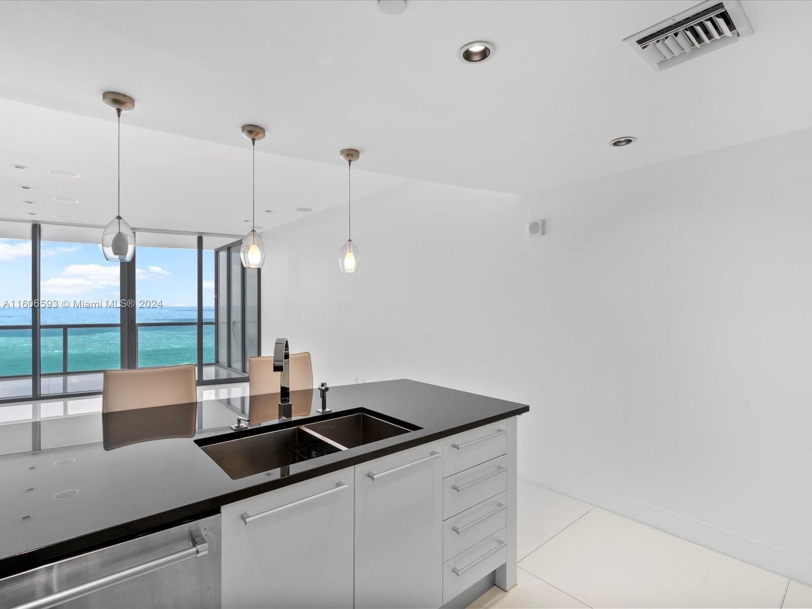 Real estate property located at 17121 Collins Ave #1607, Miami-dade, Jade Ocean Condo, Sunny Isles Beach, FL