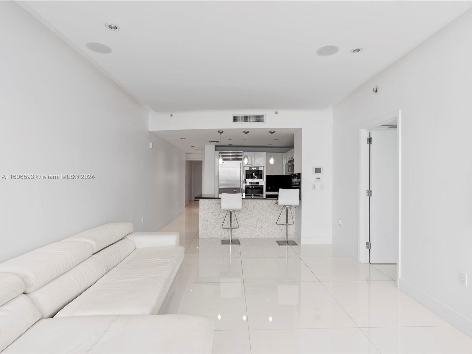 Real estate property located at 17121 Collins Ave #1607, Miami-dade, Jade Ocean Condo, Sunny Isles Beach, FL