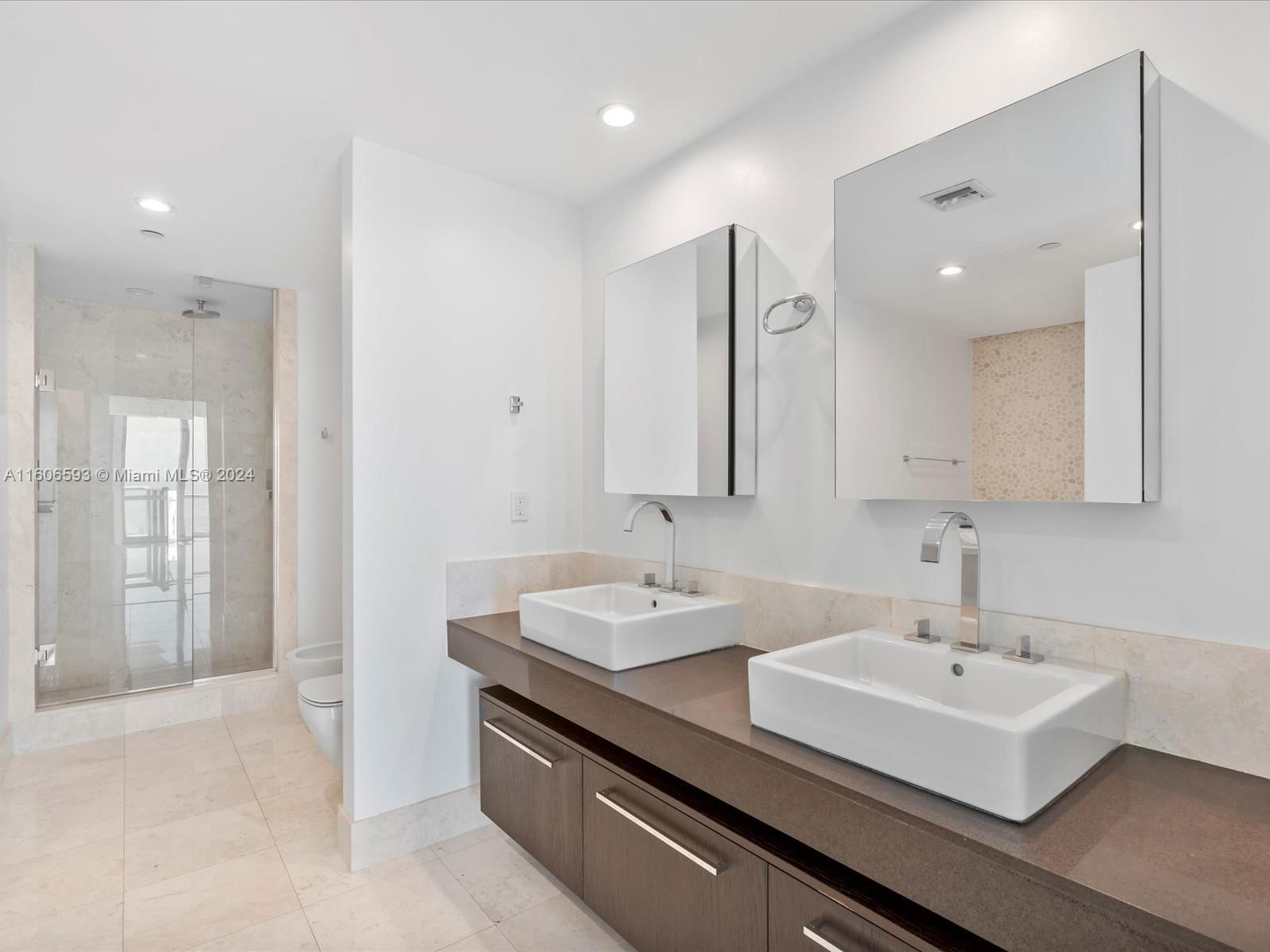 Real estate property located at 17121 Collins Ave #1607, Miami-dade, Jade Ocean Condo, Sunny Isles Beach, FL